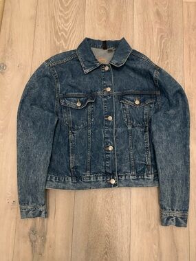 Looney Tweety Bird Y2K Patched Embroidered Denim Jacket. Size: 14